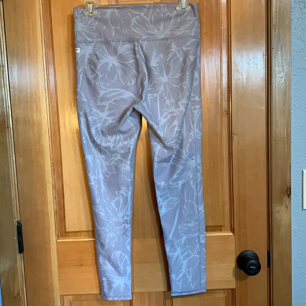Fabletics High-Waisted Powerhold 7/8 M - Picture 3 of 4